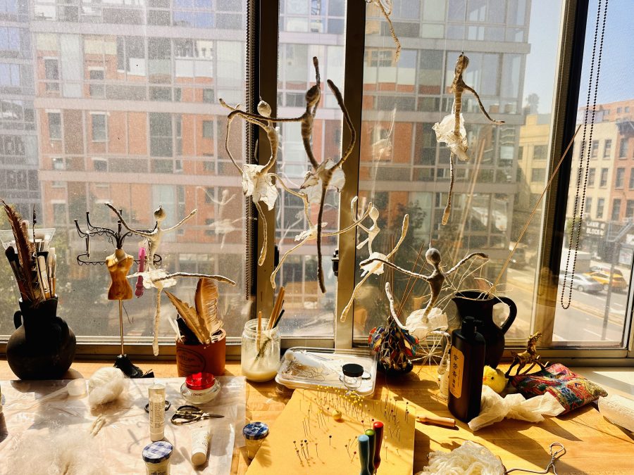 The studio, photo 1